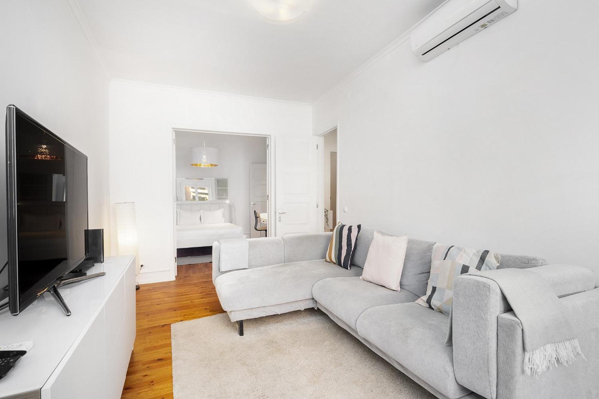 Apartment Whome Mid-term Marvel: Your Away From