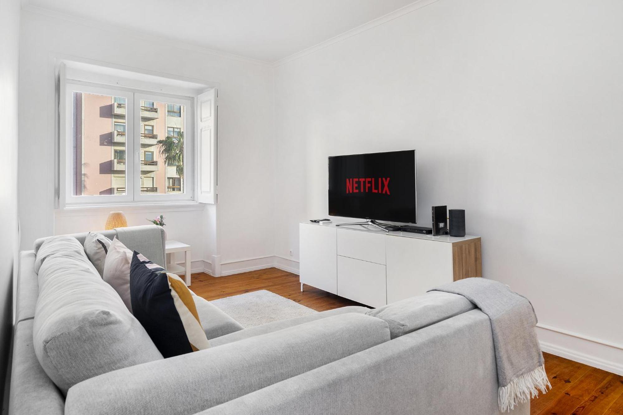 Apartment Whome Mid-term Marvel: Your Away From *